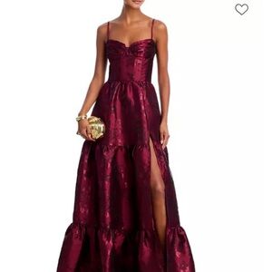 V.Chapman gown size 8